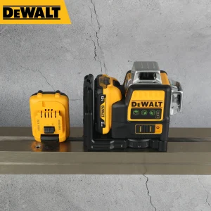 Dewalt DW089LG 12-Line Green Beam